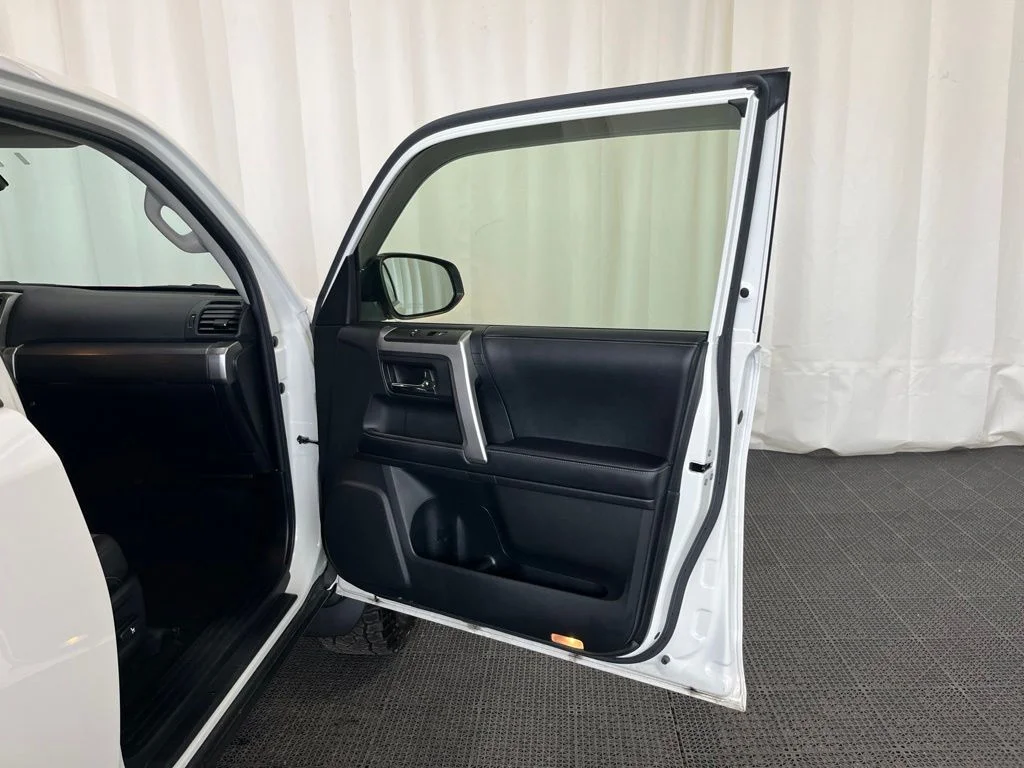 Used 2021 White Toyota SR5 Premium image 20