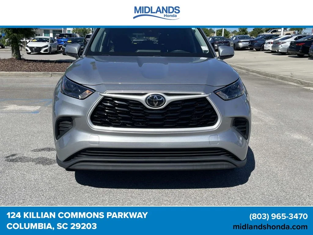 Used 2023 Celestial Silver Metallic Toyota L image 2