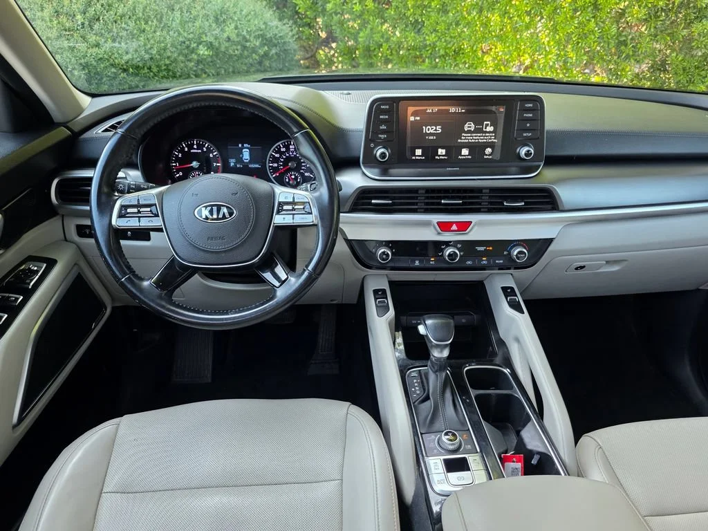 Used 2020 Green Kia S image 27