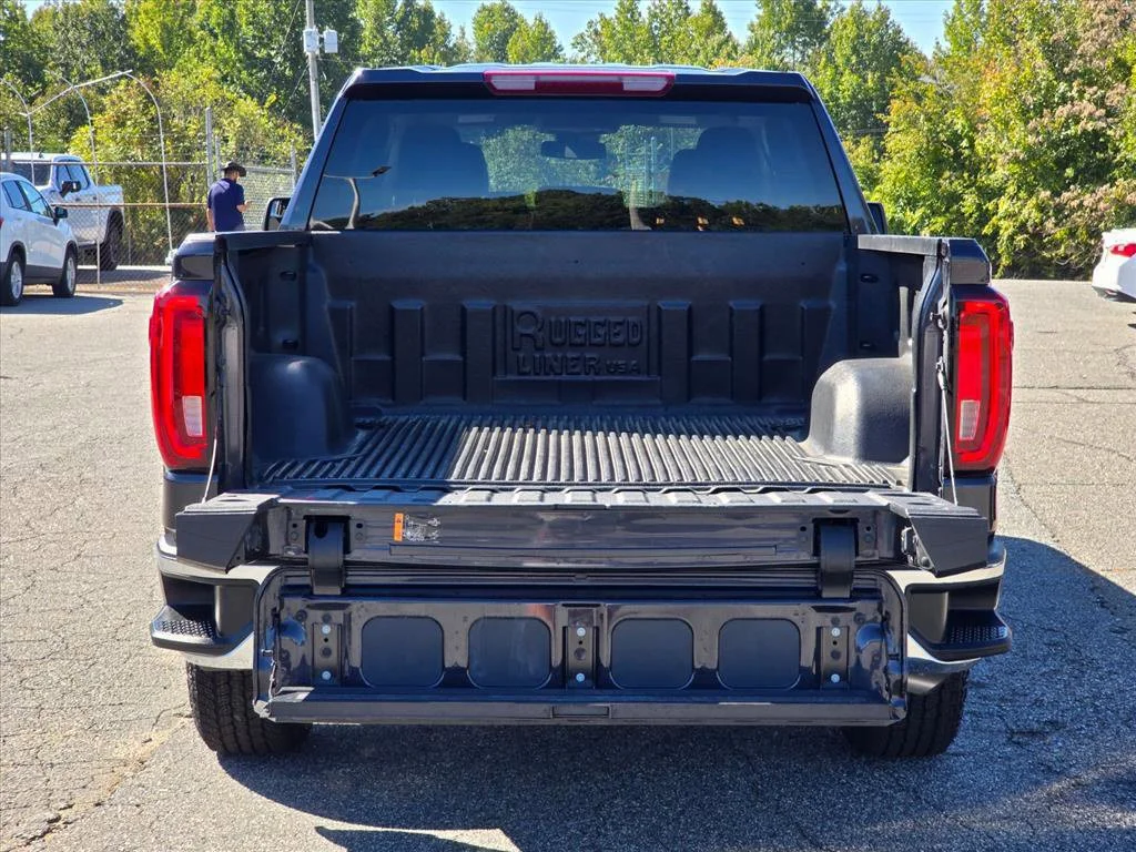 Used 2025 Titanium Rush Metallic GMC SLT image 7