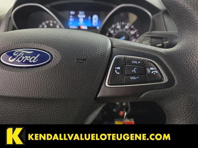Used 2015  Ford SE image 13