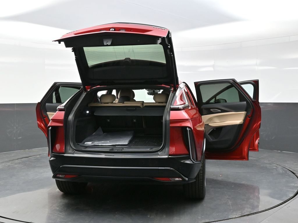 2025 Cadillac LYRIQ Luxury 3 - Photo 29