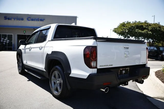 Used 2023 Platinum White Pearl Honda RTL image 5