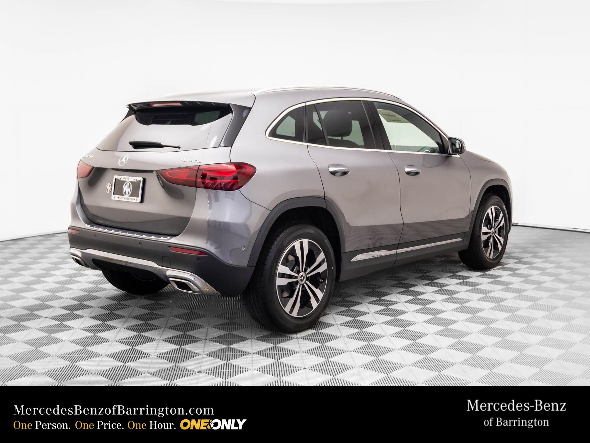 New 2026 Mountain Grey Metallic Mercedes-Benz GLA 250 image 6