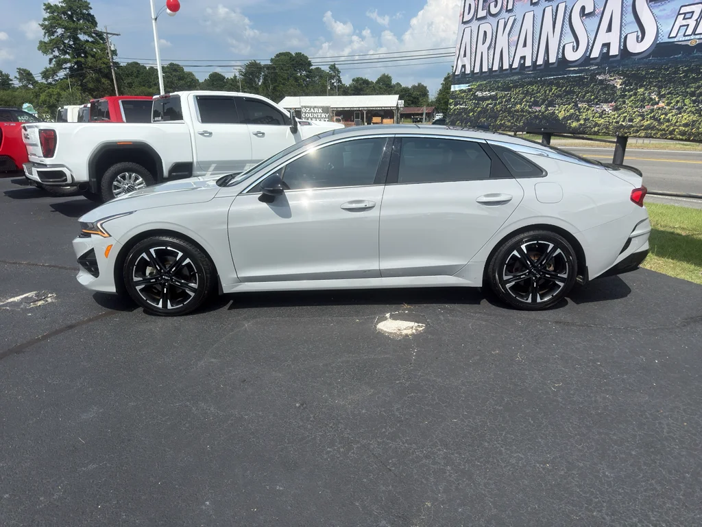 Used 2024 Wolf Gray Kia GT-Line image 7