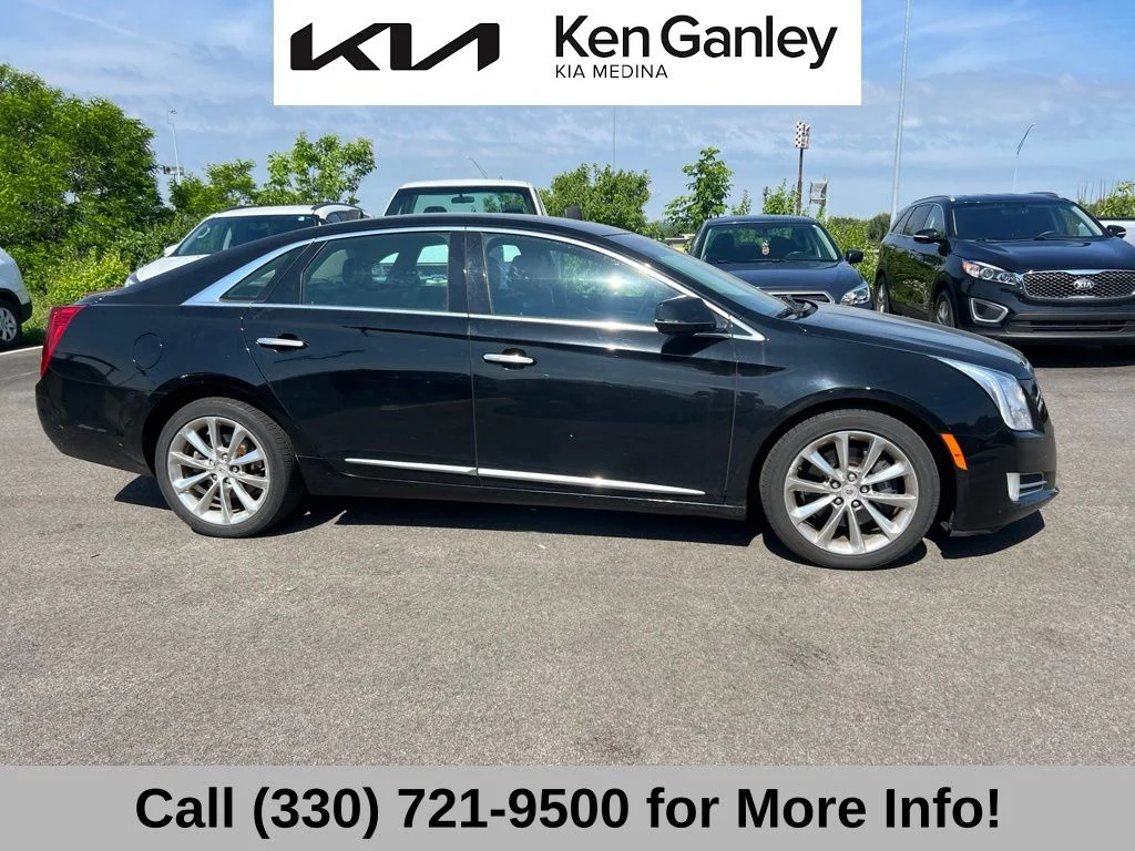 Used 2013 Black Cadillac Luxury image 4