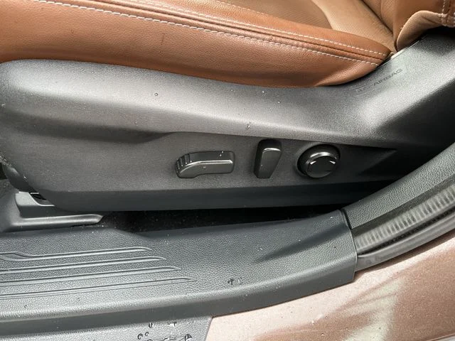Used 2022 Brown Subaru Touring XT image 16