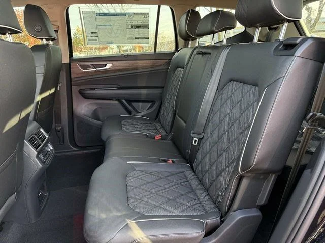 2026 Volkswagen Atlas SEL Premium R-Line - Photo 20