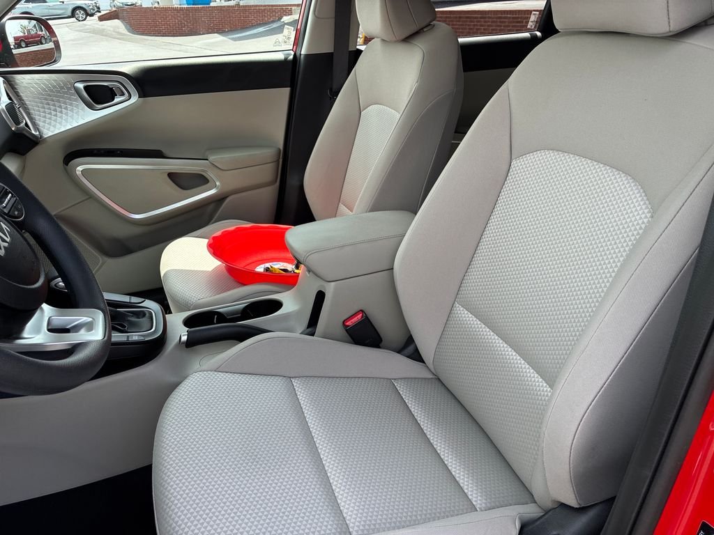Used 2025 Red Kia LX image 10