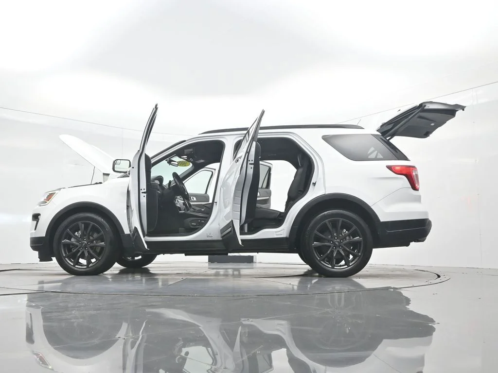 Used 2018 White Ford XLT image 46