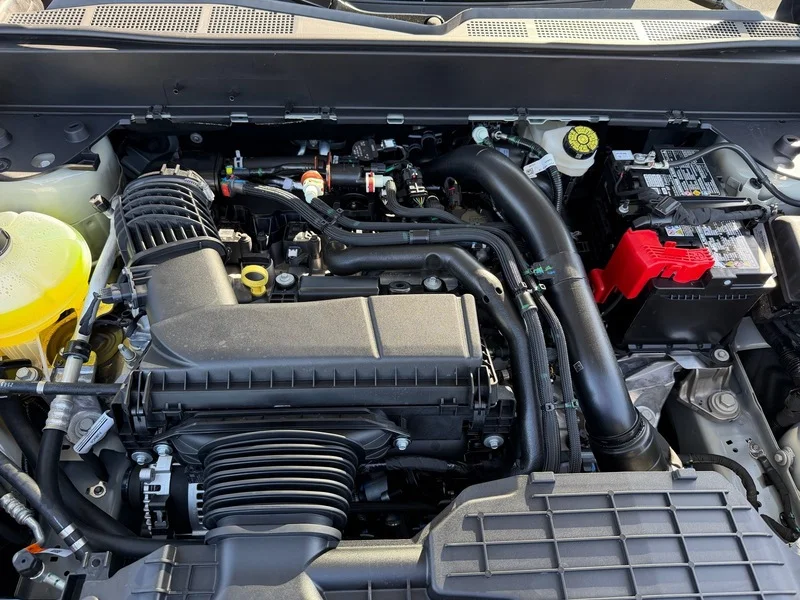 Used 2025 Desert Sand Ford XL image 23