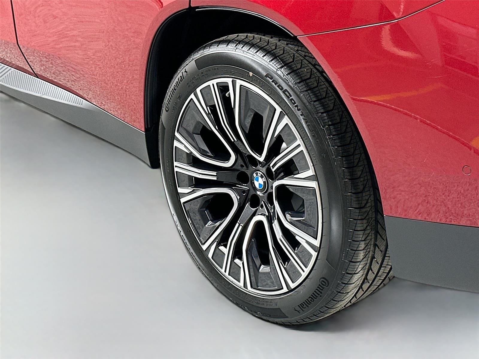 Used 2026 Vegas Red Metallic BMW 30 xDrive image 9