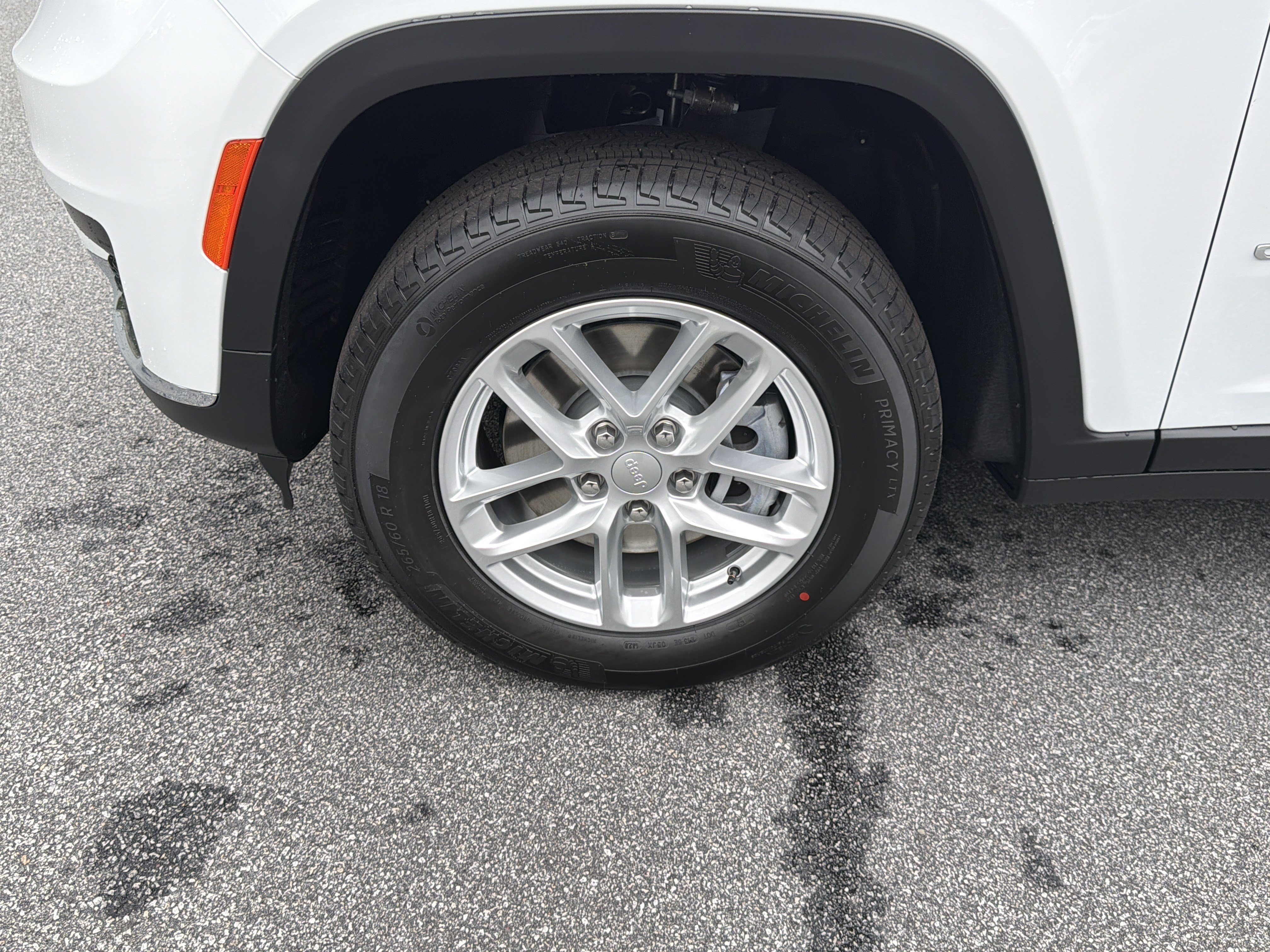 New 2026 Bright White Clearcoat Jeep Laredo image 13