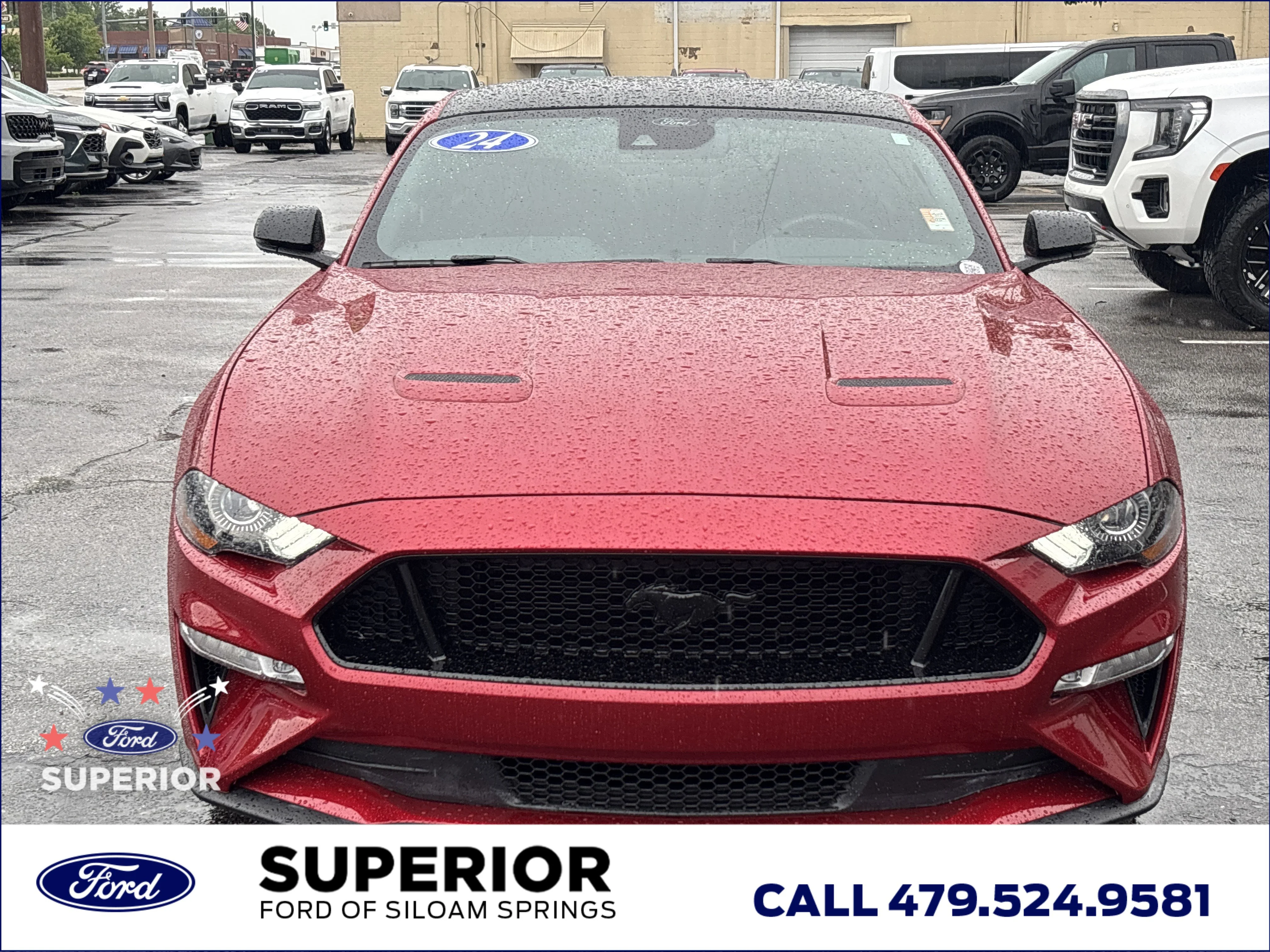 Used 2022 Rapid Red Metallic Tinted Clearcoat Ford GT image 9