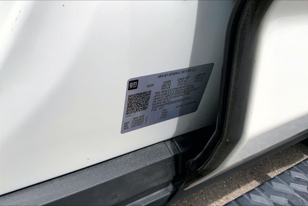 Used 2025 Beige Chevrolet Z71 image 19
