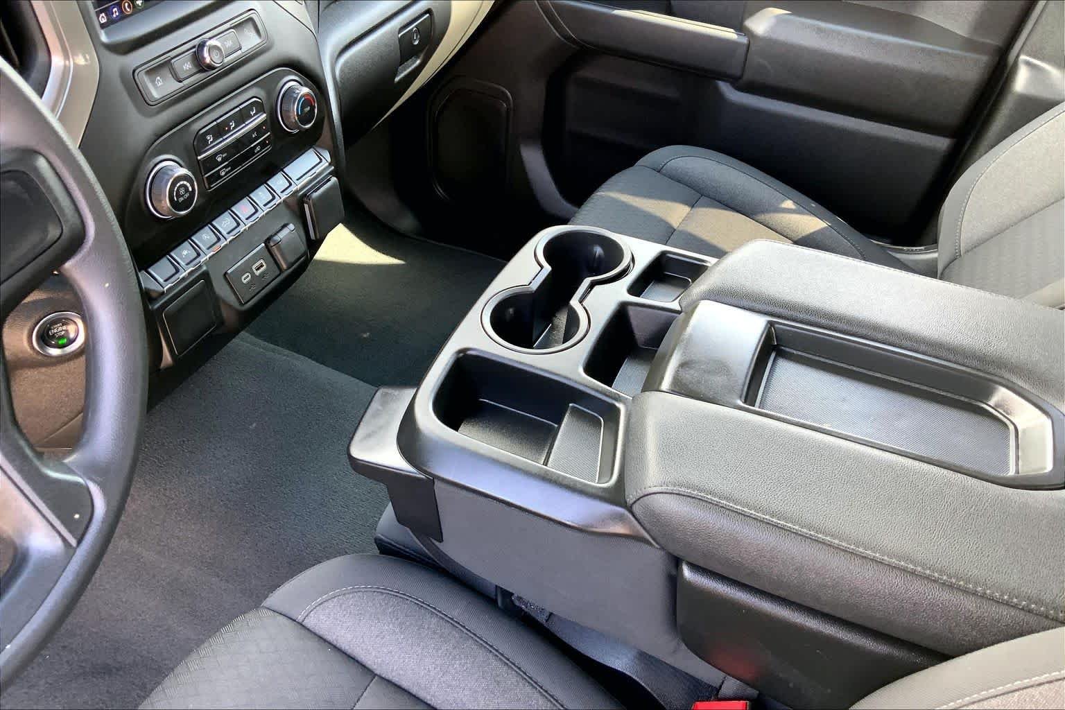 Used 2025 Black Chevrolet Custom image 16