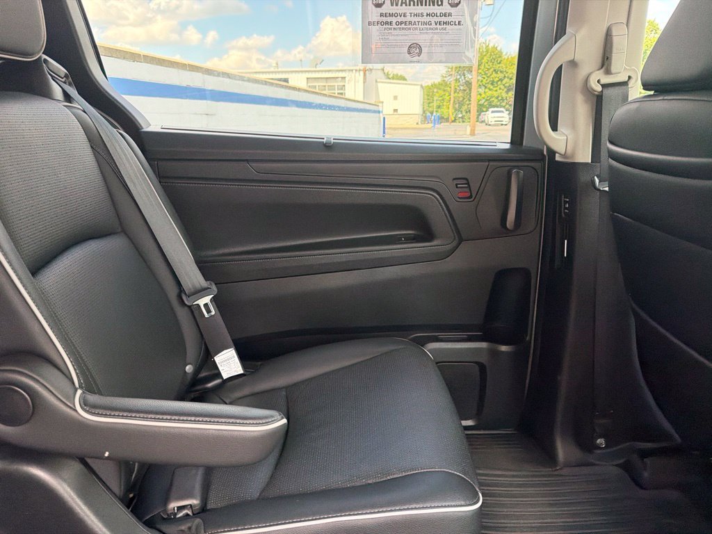 2025 Honda Odyssey Elite - Photo 20