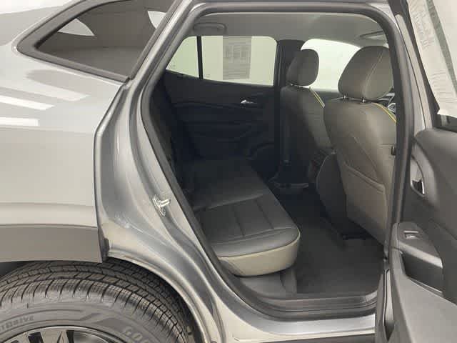 2024 Chevrolet Trax Activ - Photo 17