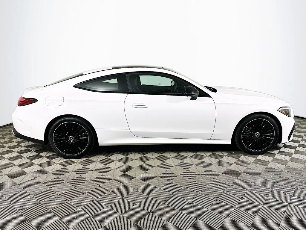 Used 2025 Polar White Mercedes-Benz CLE 300 image 4