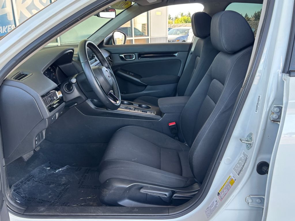 Used 2023 Platinum White Pearl Honda EX image 20