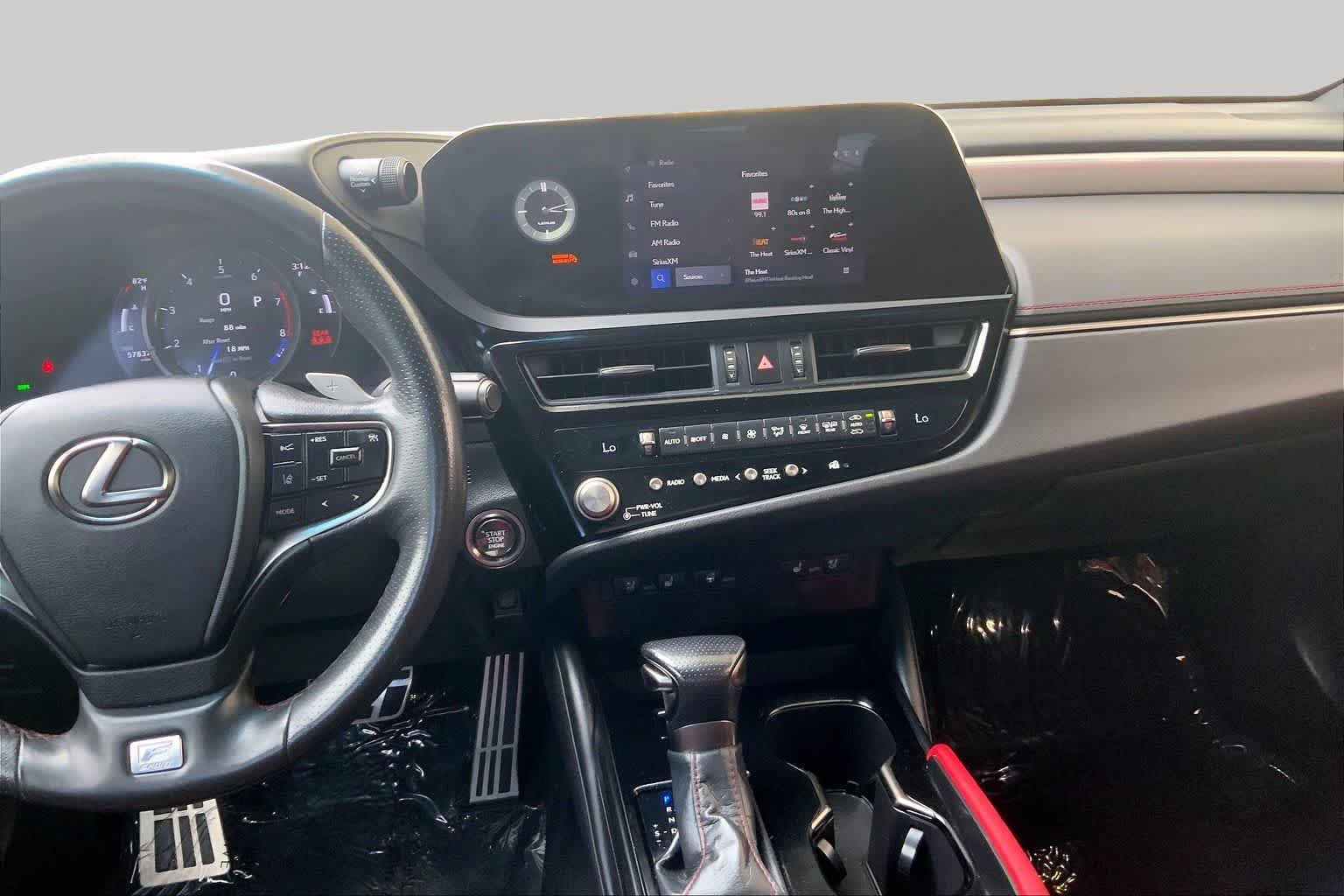 Used 2023 Ultra White Lexus F SPORT Handling image 7