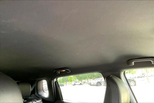 Used 2025 White Jeep Limited image 20