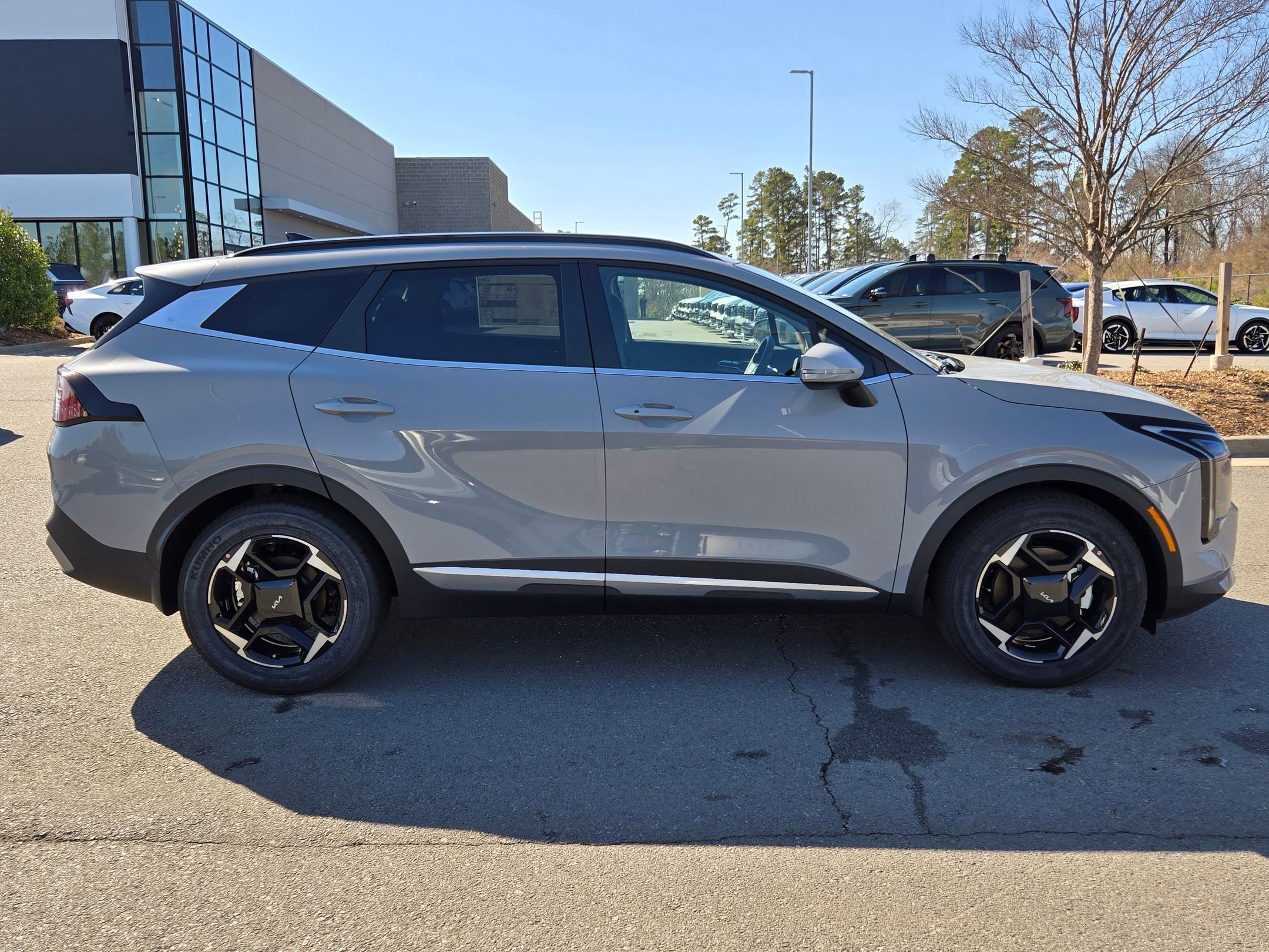 New 2026 Wolf Gray Kia EX image 8