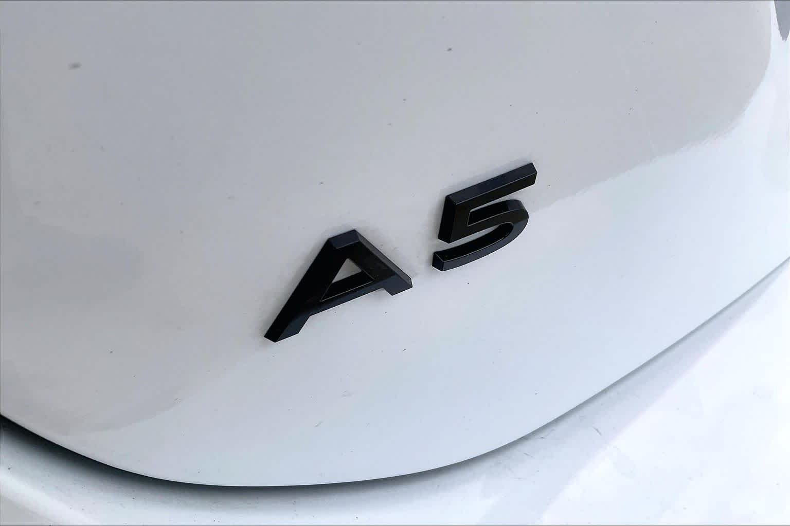 Used 2026 Glacier White Metallic Audi Premium Plus image 31