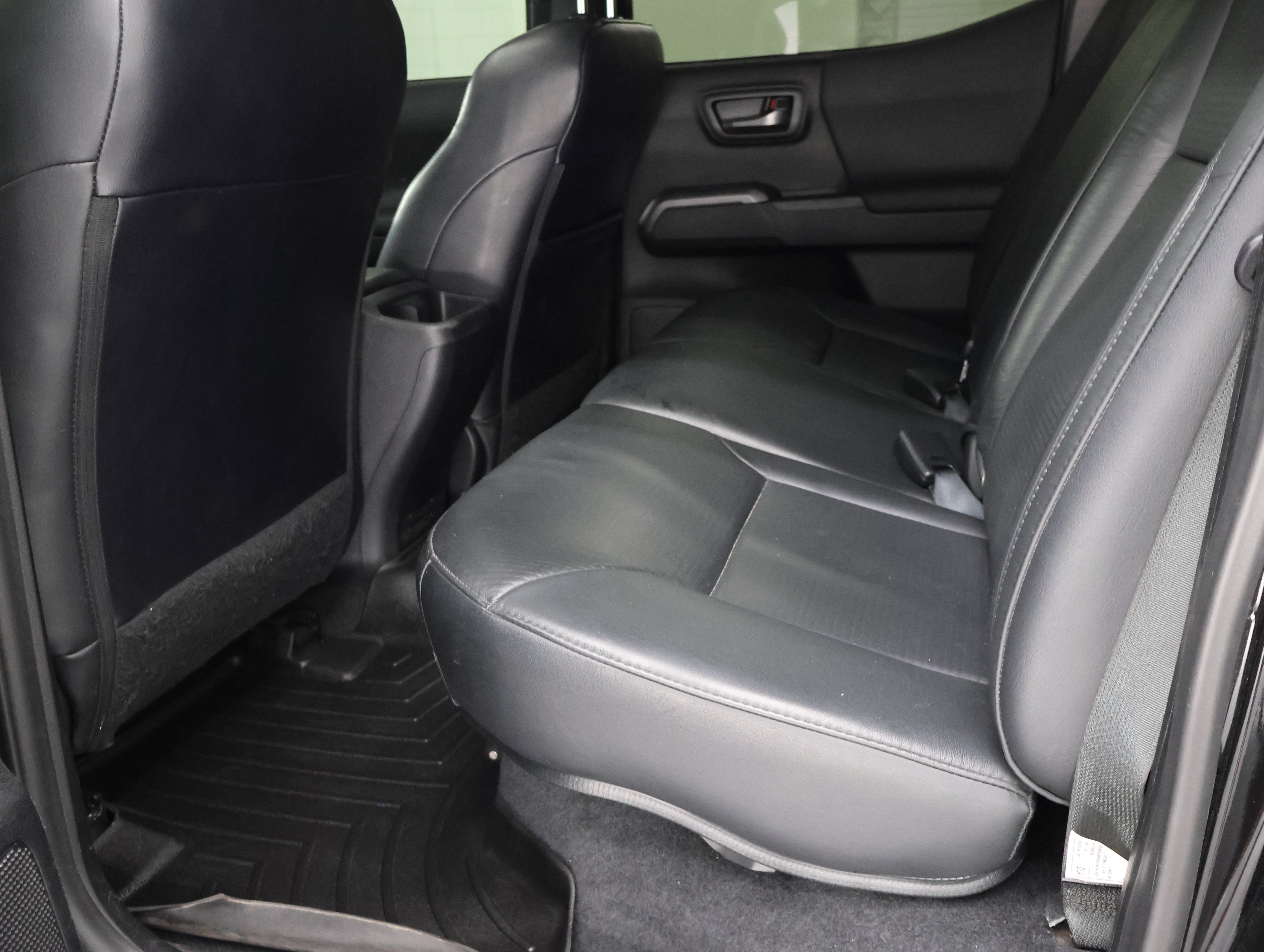 Used 2021  Toyota  image 30