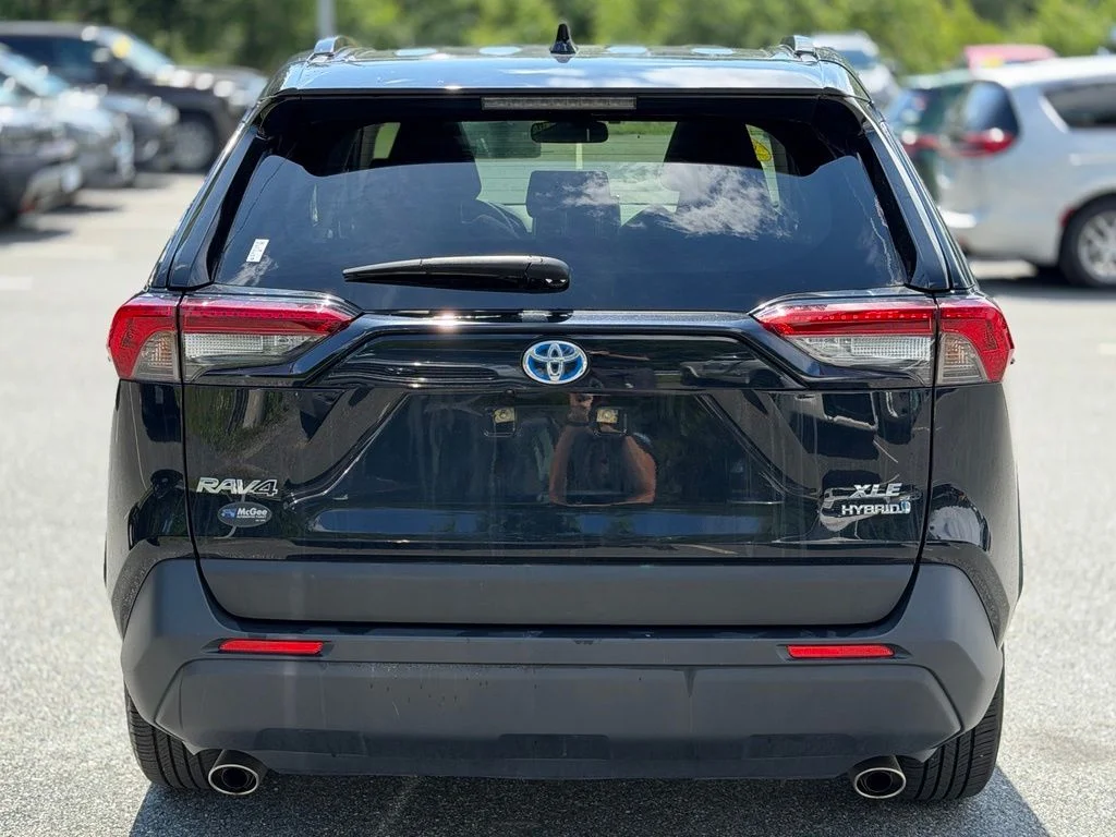 Used 2023 Black Toyota XLE image 4