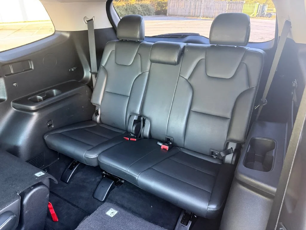 Used 2021 Black Kia S image 27