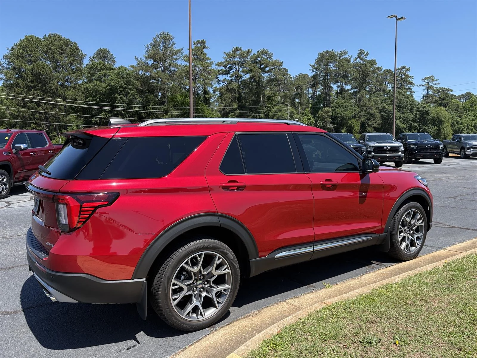 Used 2025 Red Ford Platinum image 12