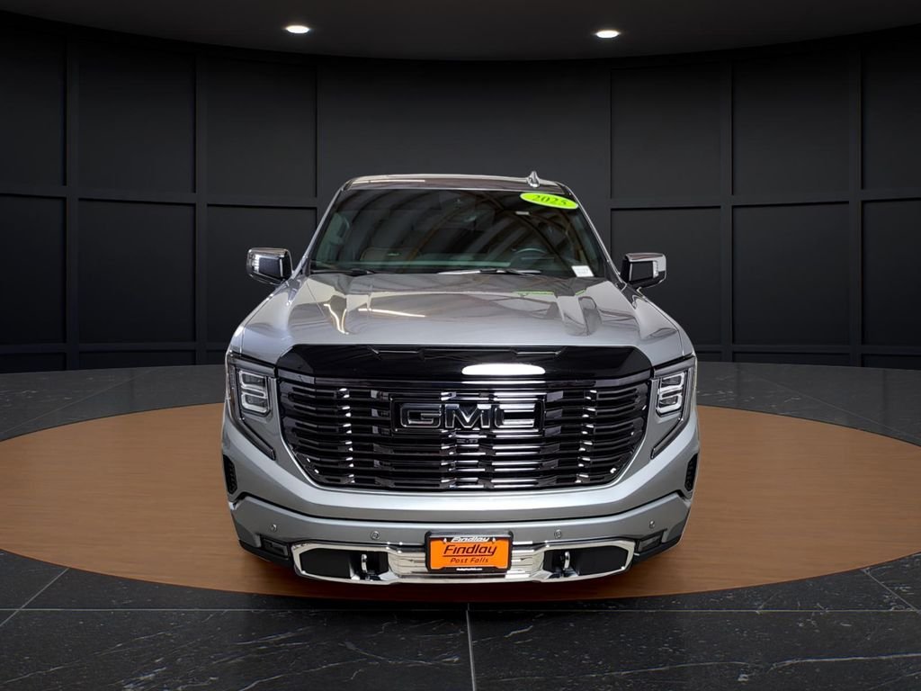 Used 2025 Silver GMC Denali Ultimate image 8