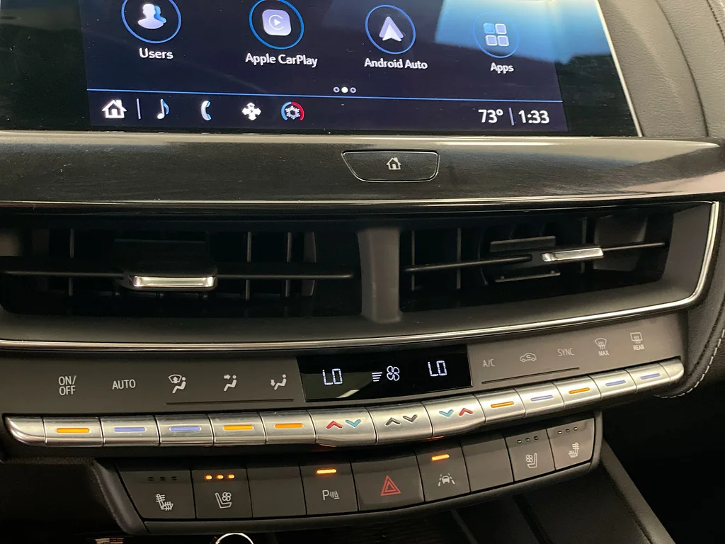Used 2023 Argent Silver Metallic Cadillac Premium Luxury image 18