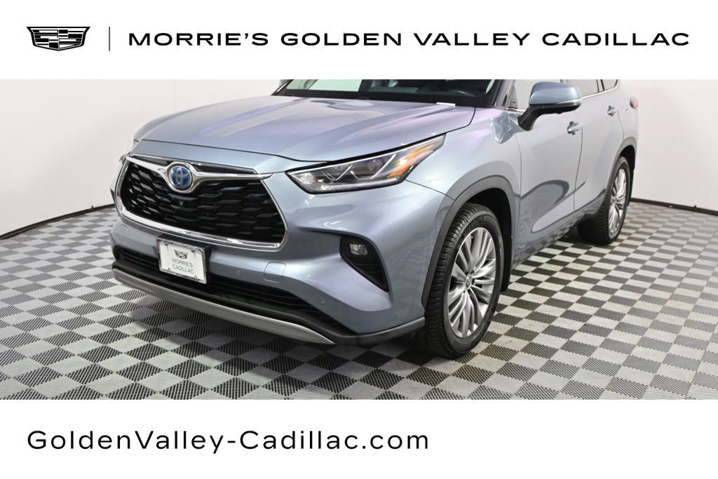 2023 Toyota Highlander Platinum