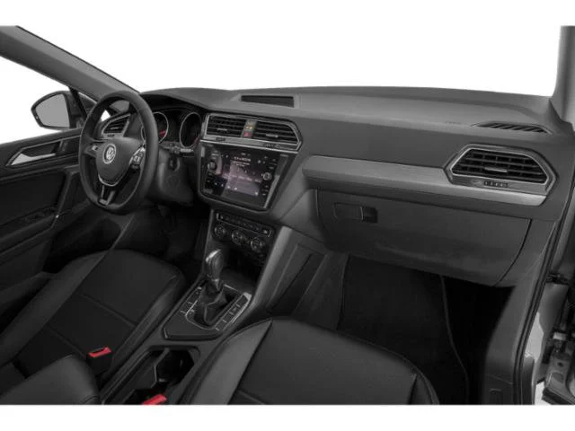 Used 2019 White Silver Metallic Volkswagen SE image 19