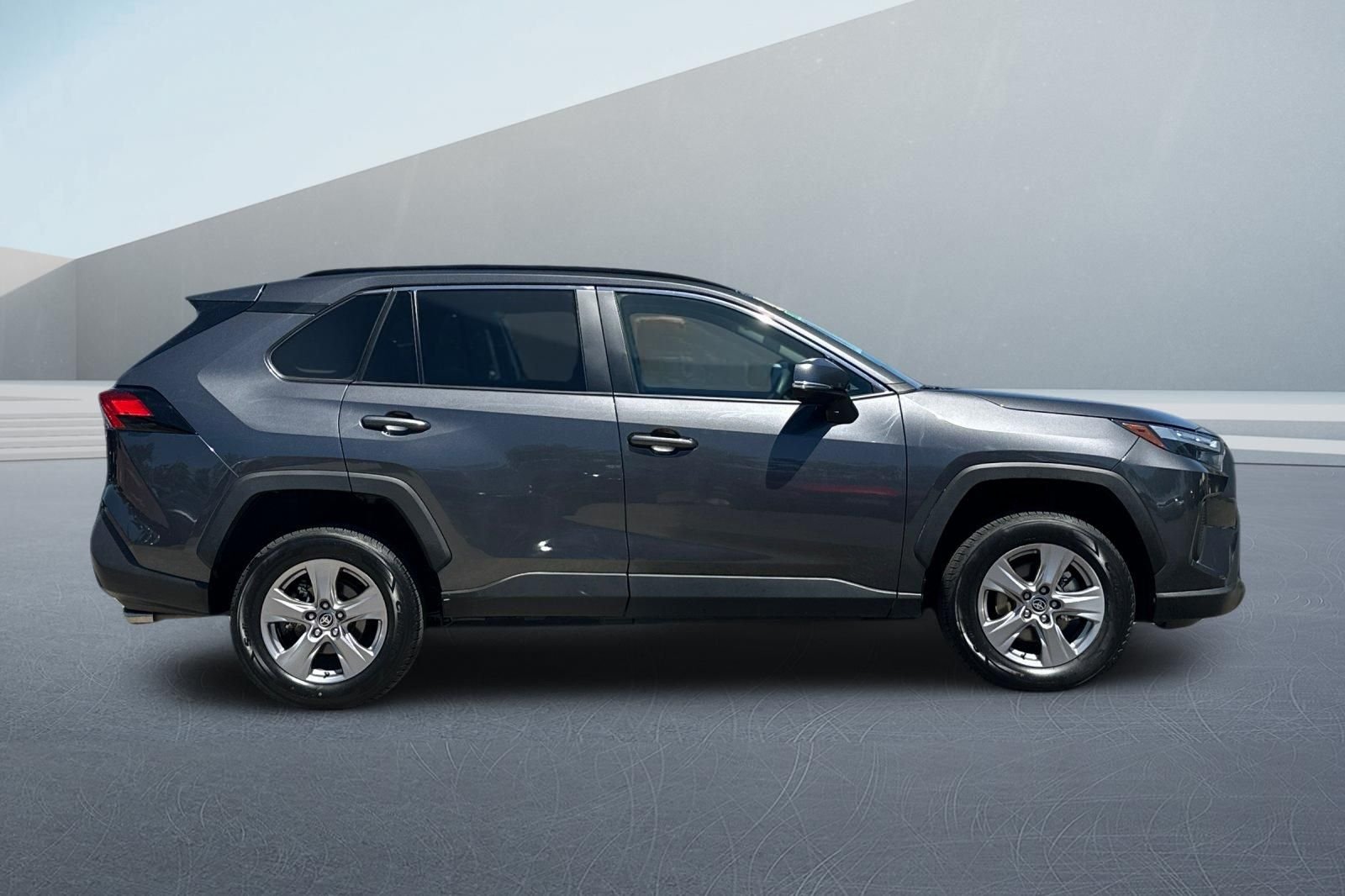 Used 2025 Gray Toyota XLE image 3
