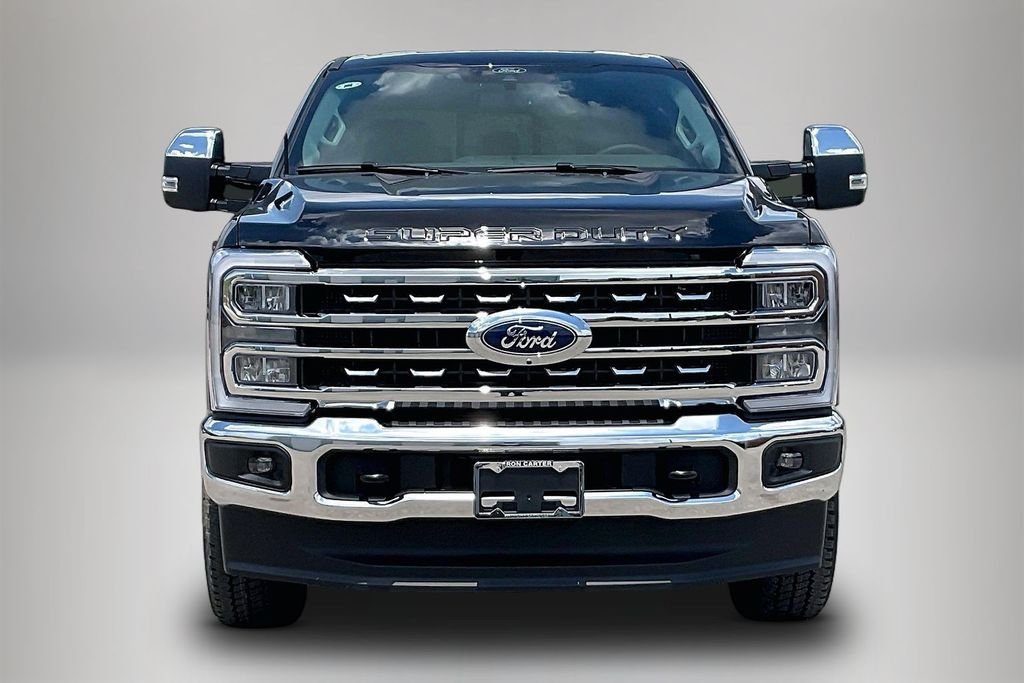 New 2026 Ford Super Duty F-250 Lariat 4D Crew Cab
