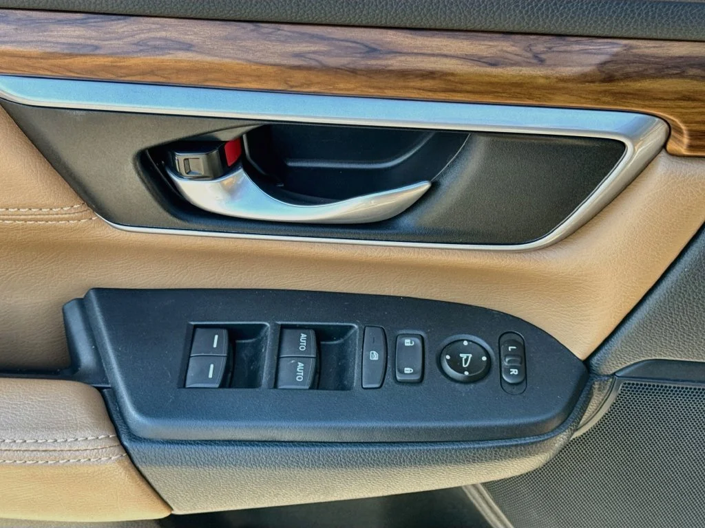 Used 2018 Green Honda EX image 21