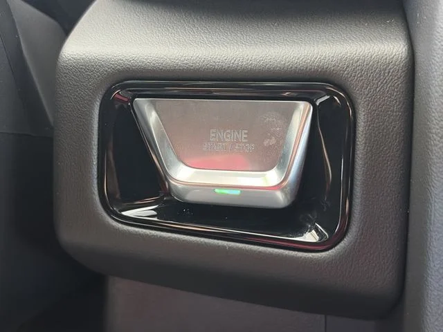 New 2026 White GMC AT4 image 24
