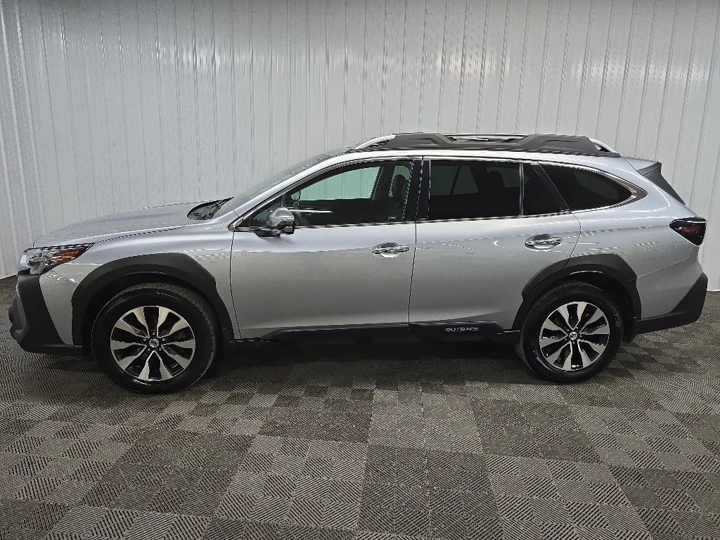 Used 2023 Silver Subaru Touring XT image 5