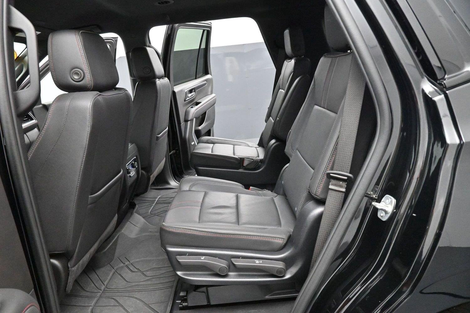 Used 2025 Black Chevrolet RST image 32