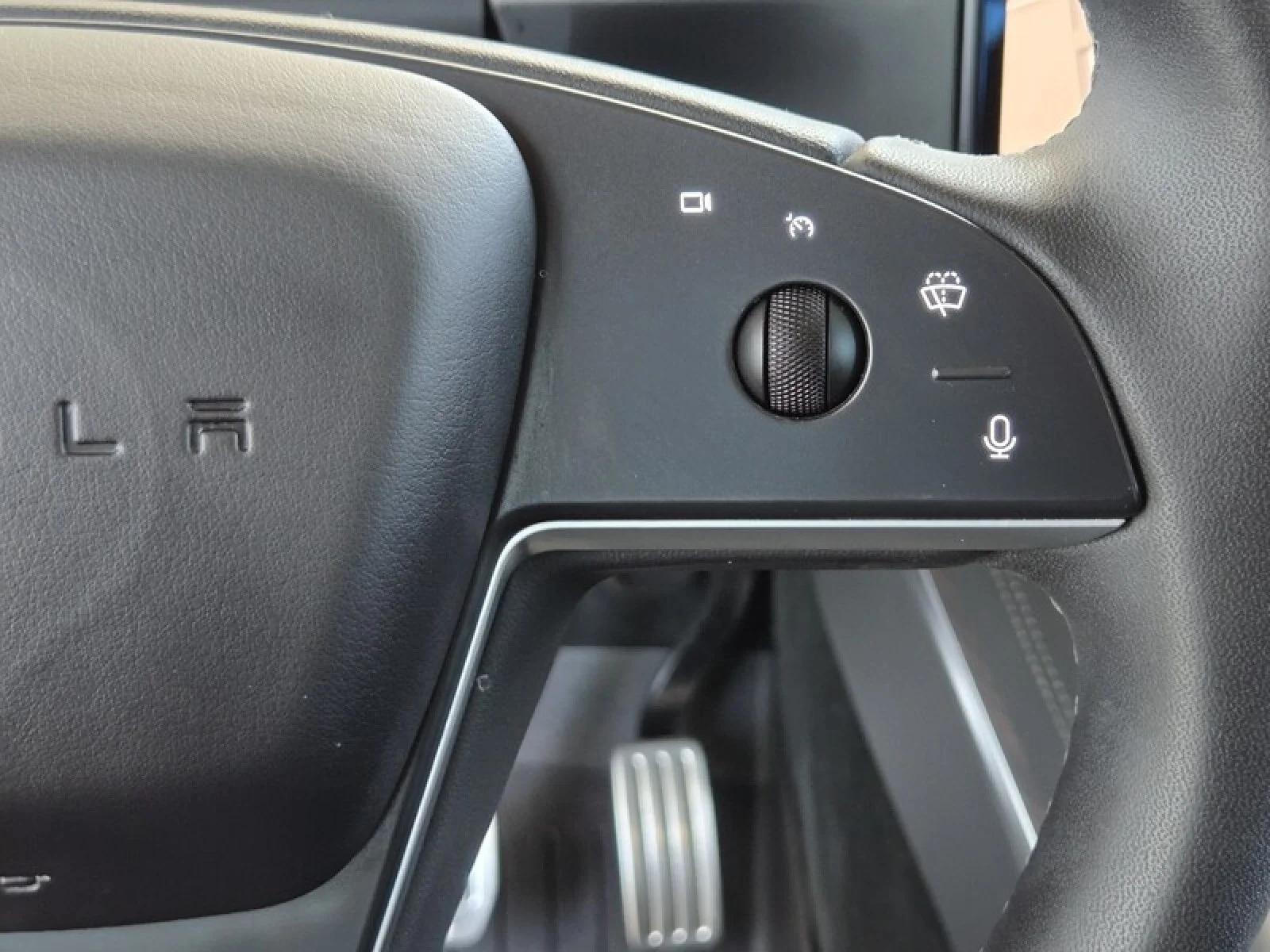Used 2024 BLACK Tesla Long Range image 26