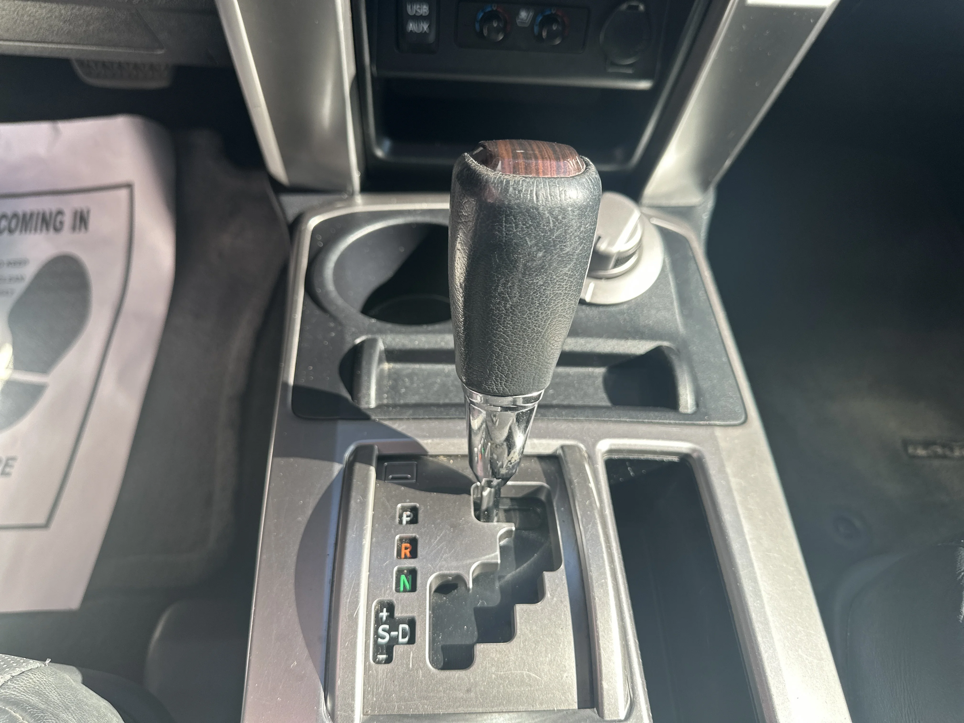 Used 2016 Midnight Black Metallic Toyota Limited image 18
