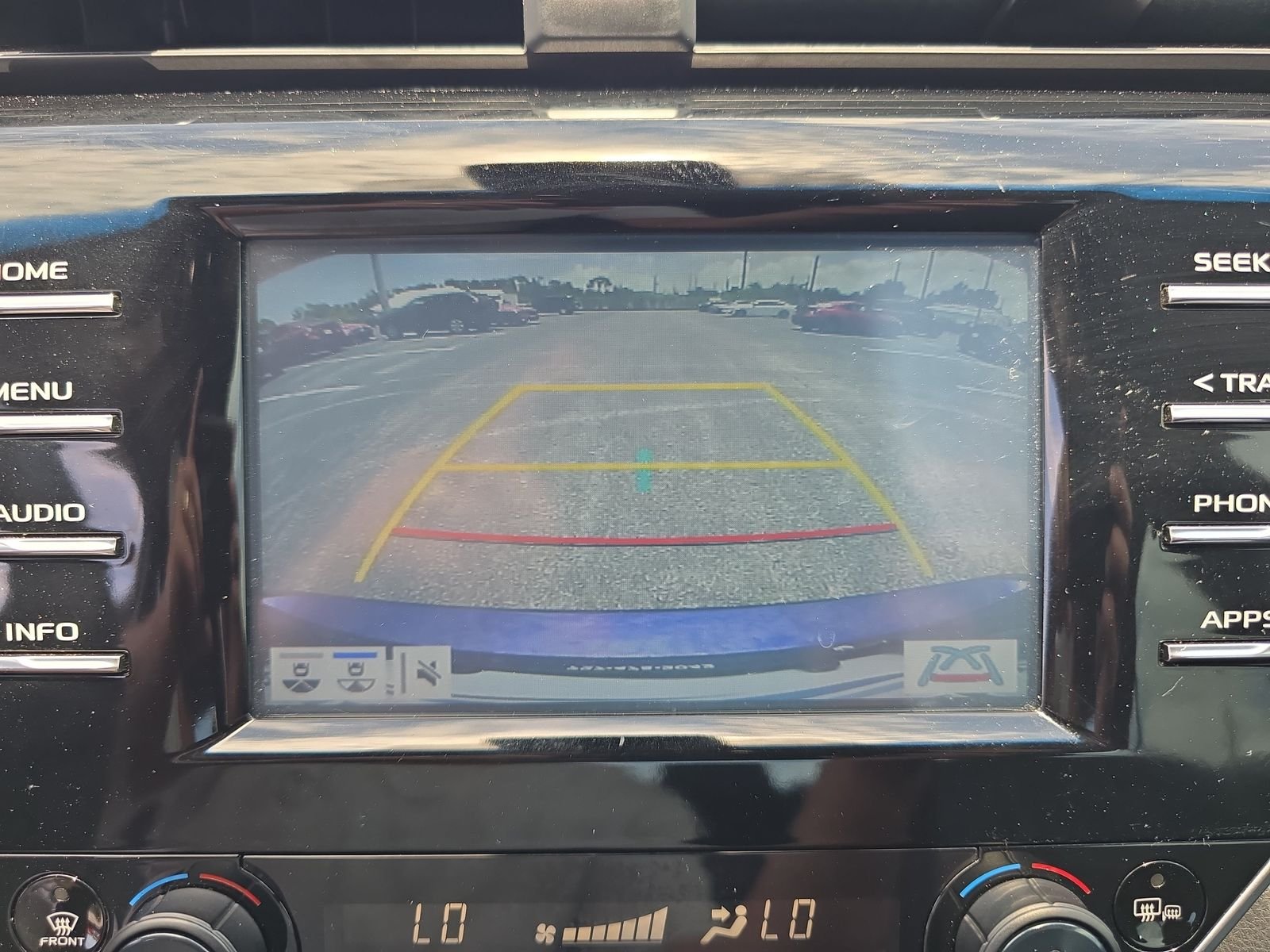 Used 2018 Blue Toyota XLE image 17