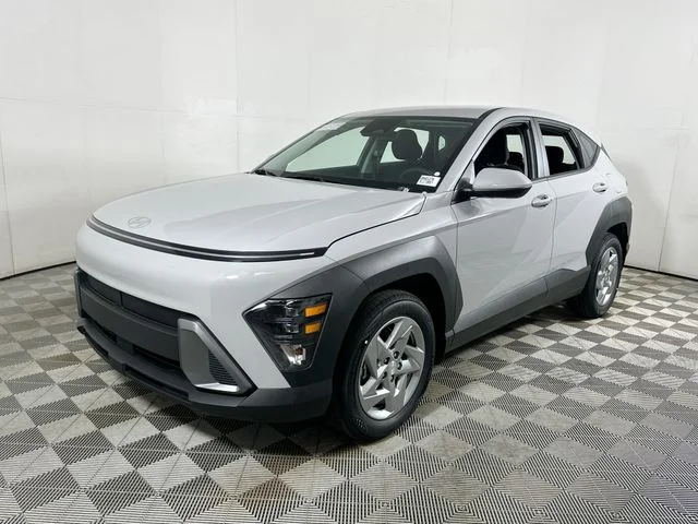 New 2026 Hyundai KONA SE