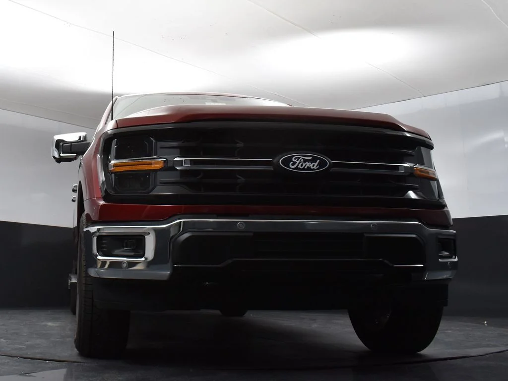 New 2026 Ruby Red Metallic Ford XLT image 27
