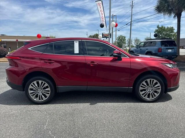 Certified Pre-Owned 2022 Toyota Venza LIMITED CUV in Albany