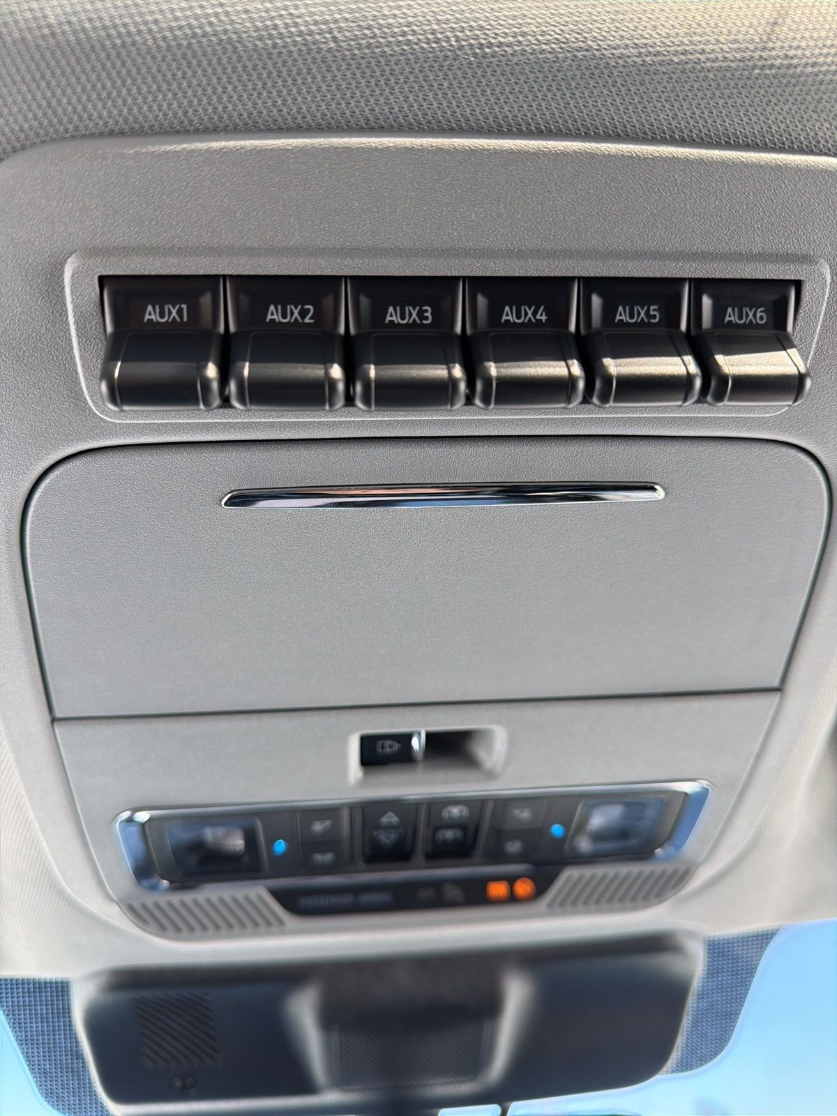 New 2026 Agate Black Metallic Ford F-250® Lariat® image 27