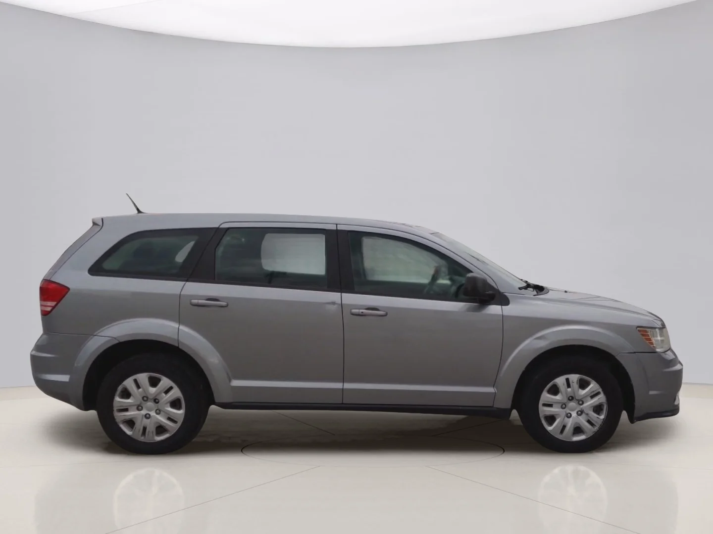 Used 2015 Silver Dodge VALUE image 6